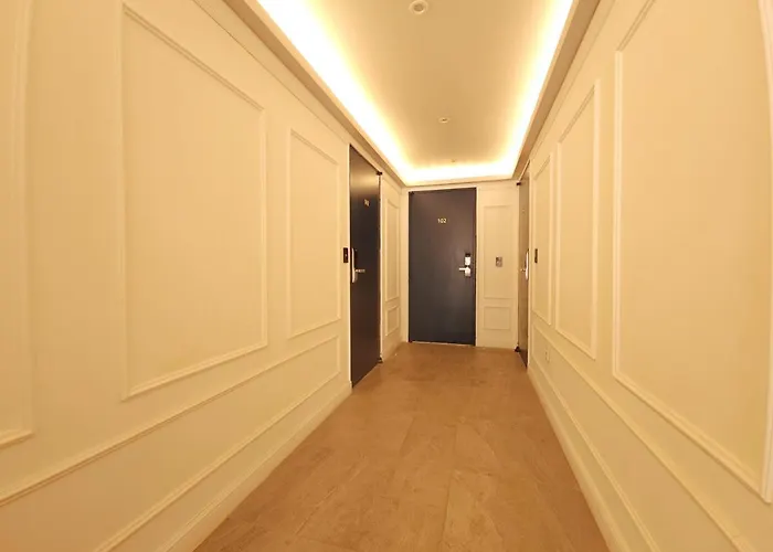 Hostel Oyo Myeongdong 5