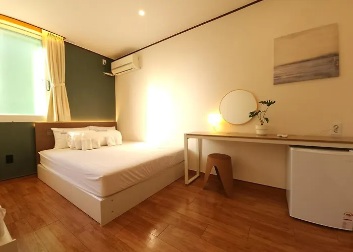 Oyo Myeongdong 5 * Seoul