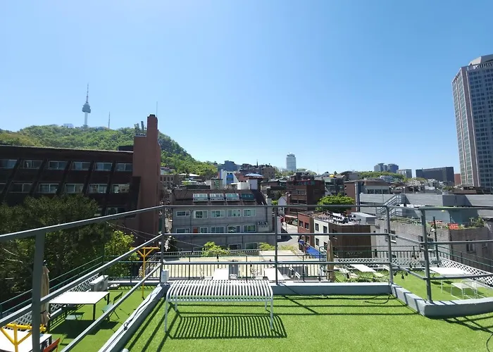 Oyo Myeongdong 5 Hostal *