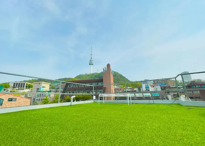 Oyo Myeongdong 5 *