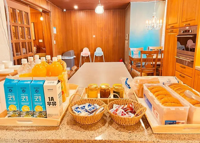 Hostel Oyo Myeongdong 5 Seoul