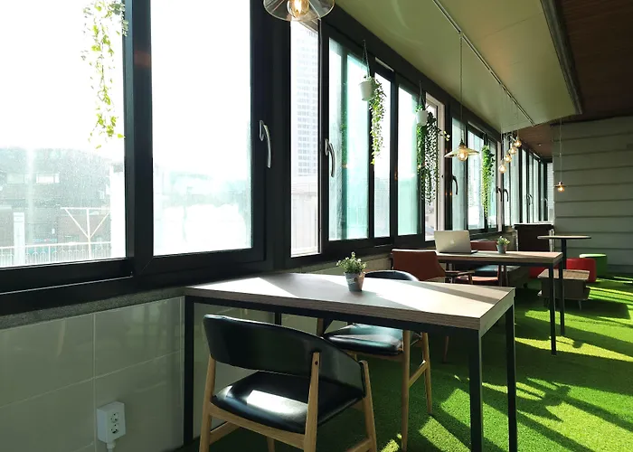 Oyo Myeongdong 5 * Seul